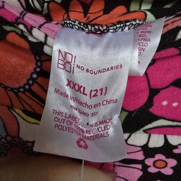 No Boundaries Retro Floral Stretch Flare Pants Plus Size XXXL - Picture 5 of 8